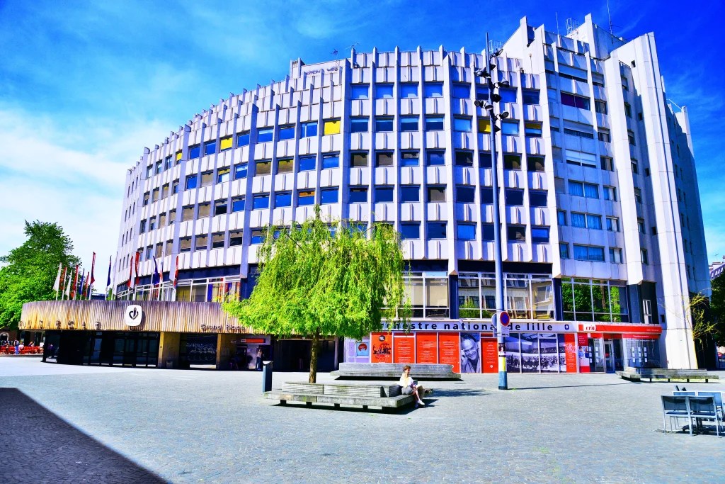 Nouveau siècle, Lille